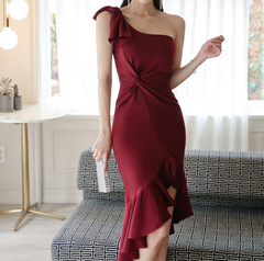 One-Shoulder Ruffle Hem Midi Dress with Fishtail