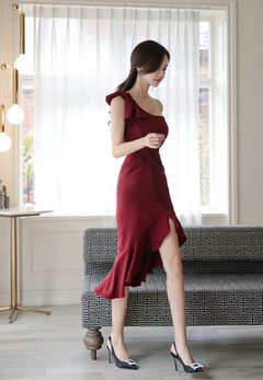 One-Shoulder Ruffle Hem Midi Dress with Fishtail